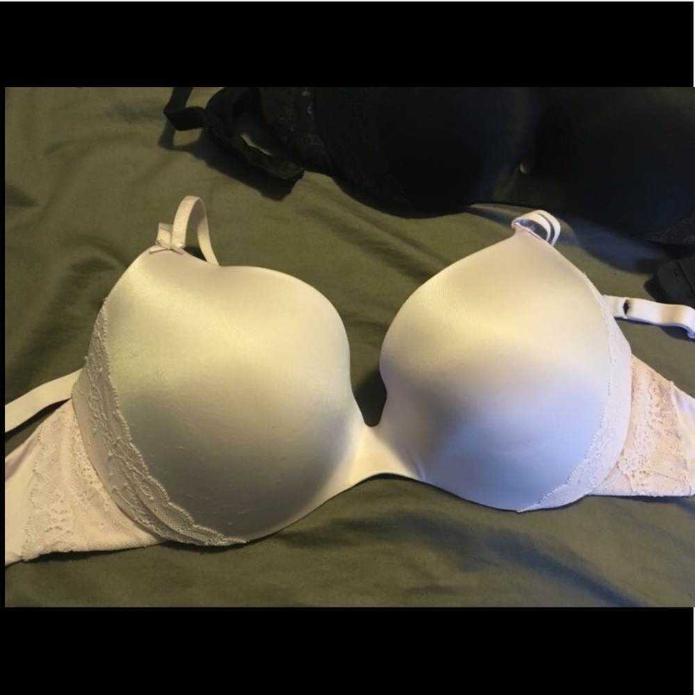 Bra -36D